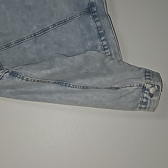 Ci Sono Denim Crop Jacket - Picture 5 of 9